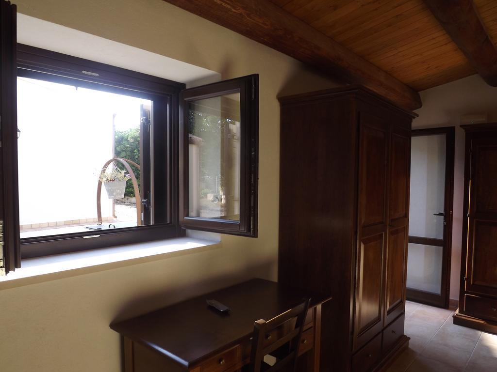 L'Antico Trappeto Bed & Breakfast Noto Bilik gambar