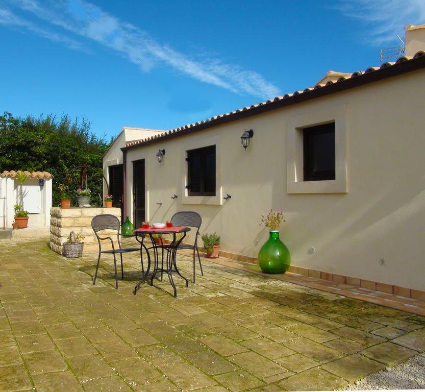 L'Antico Trappeto Bed & Breakfast Noto Luaran gambar