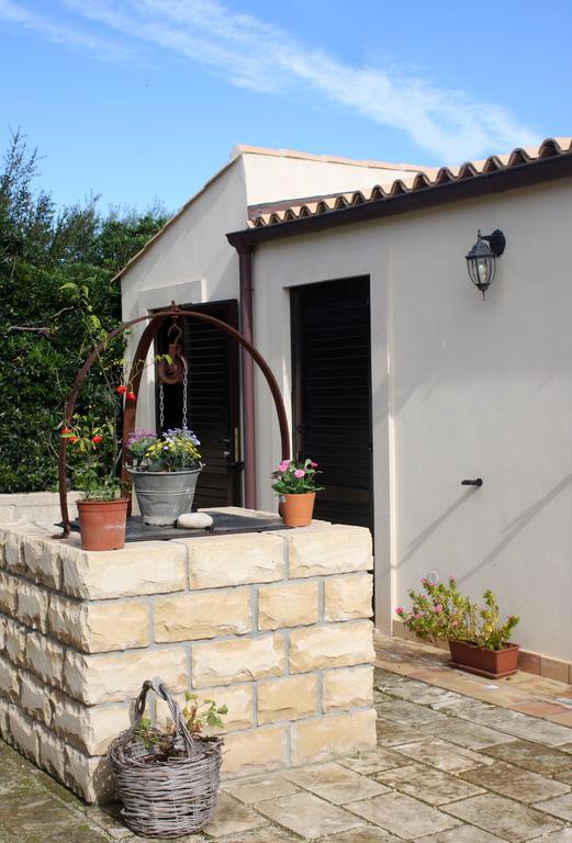 L'Antico Trappeto Bed & Breakfast Noto Luaran gambar